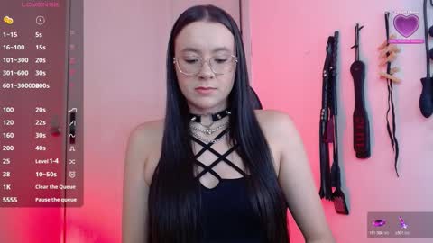 Snapshot of alissonbeckett chatting on 18, 11, 2025 Alisson Beckett online show from 18, 11, 2025