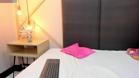 alissonmartin online show from 24, 1, 2025