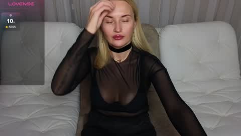 alisssarose online show from 3, 12, 2024