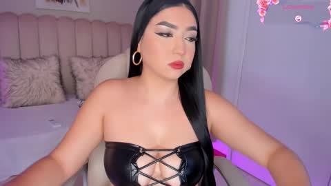 Snapshot of alissyadanger chatting on 21, 1, 2025 TATIS online show from 21, 1, 2025