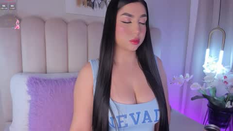 Snapshot of alissyadanger chatting on 2, 11, 2025 TATIS online show from 2, 11, 2025