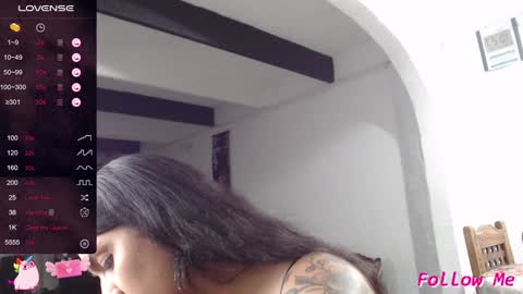 Alix online show from 6, 1, 2025