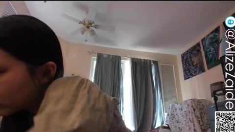 Alize Zaide online show from 25, 2, 2026