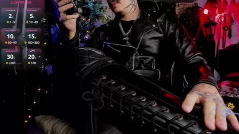   online show from 17, 12, 2025