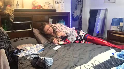 Snapshot of allbuttplaywelcome69 chatting on 8, 12, 2024 Stormy Day online show from 8, 12, 2024