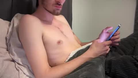 alleycat2001 online show from 23, 12, 2025