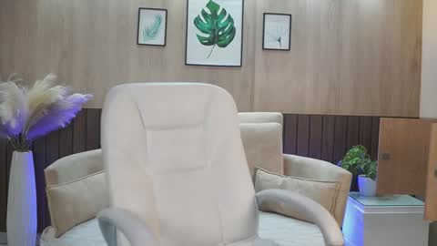 Allice  online show from 8, 9, 2025