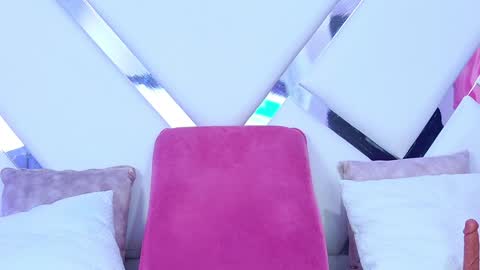 Allicia online show from 15, 1, 2025