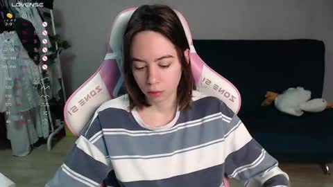 Snapshot of allie_hazie chatting on 26, 2, 2026 alice online show from 26, 2, 2026