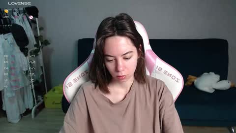 Snapshot of allie_hazie chatting on 27, 2, 2026 alice online show from 27, 2, 2026