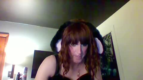 allie_rabbit online show from 8, 10, 2025