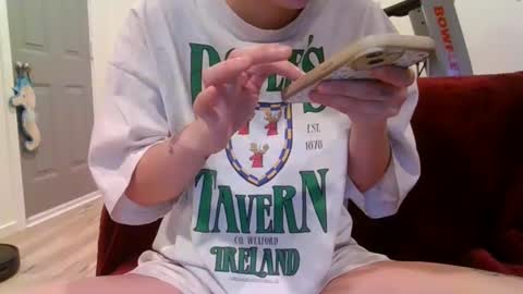 alliebearx online show from 23, 1, 2025