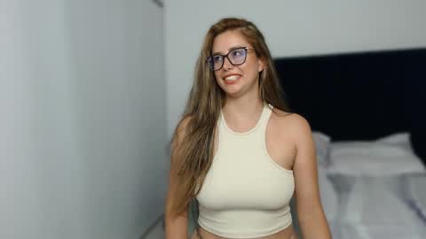 allieemod online show from 6, 2, 2025