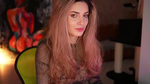 Snapshot of alliesynns chatting on 16, 2, 2025 Allie online show from 16, 2, 2025