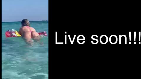 Snapshot of alliesynns chatting on 30, 9, 2025 Allie online show from 30, 9, 2025