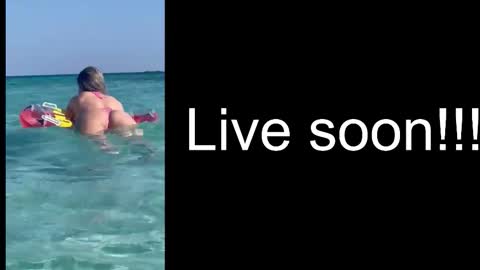 Snapshot of alliesynns chatting on 25, 10, 2025 Allie online show from 25, 10, 2025