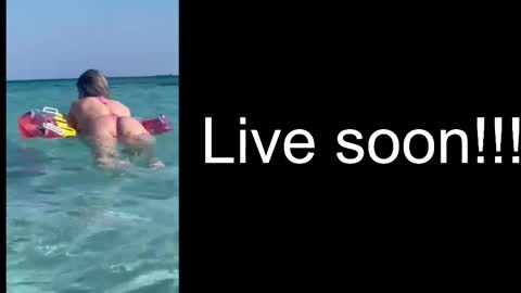 Snapshot of alliesynns chatting on 1, 11, 2025 Allie online show from 1, 11, 2025