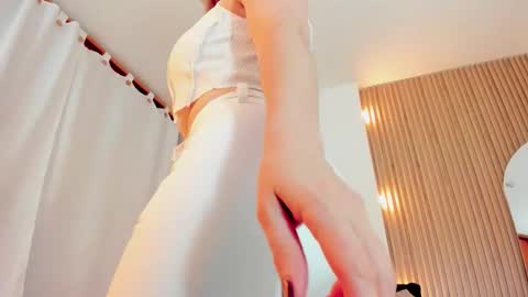 Snapshot of allison_fosther chatting on 12, 11, 2025 allison_fosther online show from 12, 11, 2025