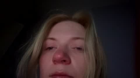 Snapshot of allisonh13 chatting on 25, 11, 2025 allisonh13 online show from 25, 11, 2025