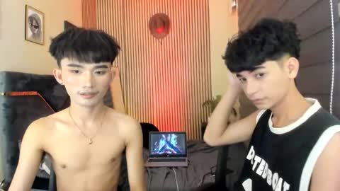 Snapshot of alluring_alpha chatting on 16, 10, 2025 kim and josh online show from 16, 10, 2025