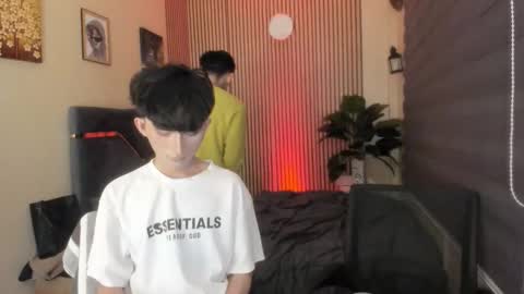 Snapshot of alluring_alpha chatting on 19, 11, 2025 kim and josh online show from 19, 11, 2025