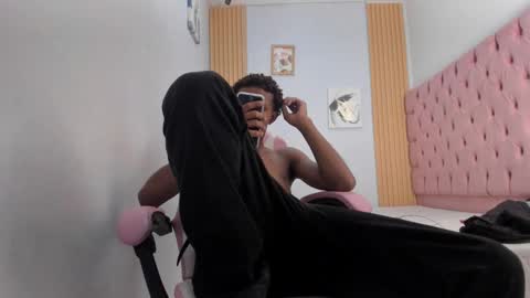 alluringangel01 online show from 24, 10, 2025