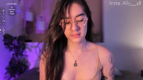 Snapshot of ally_addams chatting on 7, 3, 2025 Ally online show from 7, 3, 2025