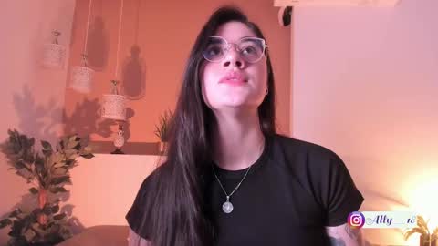Snapshot of ally_addams chatting on 22, 9, 2025 Ally online show from 22, 9, 2025