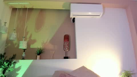 Snapshot of ally_addams chatting on 6, 10, 2025 Ally online show from 6, 10, 2025