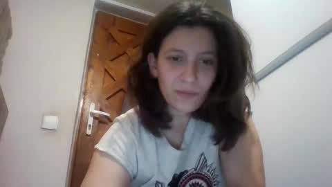 Snapshot of alma_amy chatting on 28, 12, 2024 Alma online show from 28, 12, 2024