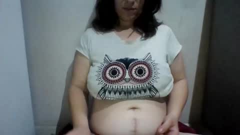 Snapshot of alma_amy chatting on 25, 1, 2025 Alma online show from 25, 1, 2025