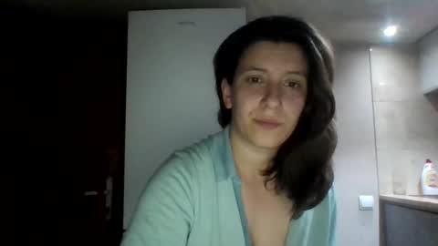Snapshot of alma_amy chatting on 27, 1, 2025 Alma online show from 27, 1, 2025
