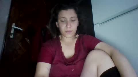 Snapshot of alma_amy chatting on 13, 2, 2025 Alma online show from 13, 2, 2025