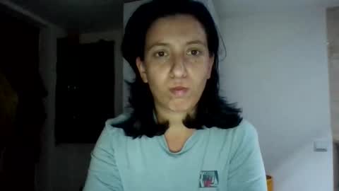 Snapshot of alma_amy chatting on 14, 9, 2025 Alma online show from 14, 9, 2025