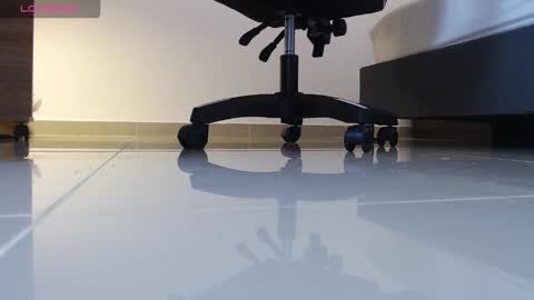 Snapshot of alma_fenix chatting on 15, 10, 2025 ALMA FENIX online show from 15, 10, 2025