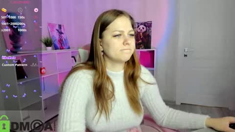 Snapshot of alma_jons chatting on 14, 10, 2025 alma_jons online show from 14, 10, 2025