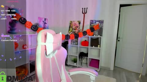 Snapshot of alma_jons chatting on 30, 10, 2025 alma_jons online show from 30, 10, 2025