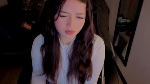 Snapshot of almma_ chatting on 15, 10, 2025 ALMMA online show from 15, 10, 2025