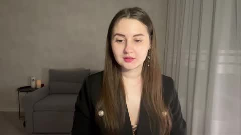 Snapshot of almostinnocent_ chatting on 23, 11, 2025 Anna online show from 23, 11, 2025