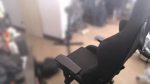 simplyfaded online show from 5, 1, 2025