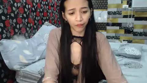Alondra  online show from 14, 1, 2025