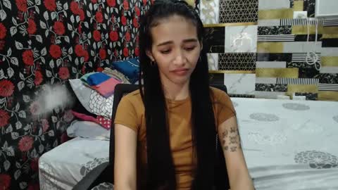 Alondra  online show from 15, 1, 2025