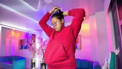 Alondra  online show from 1, 2, 2026