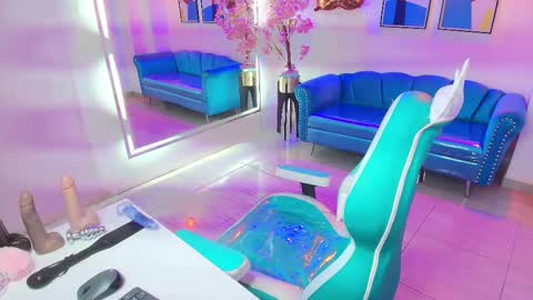 Alondra  online show from 3, 2, 2026