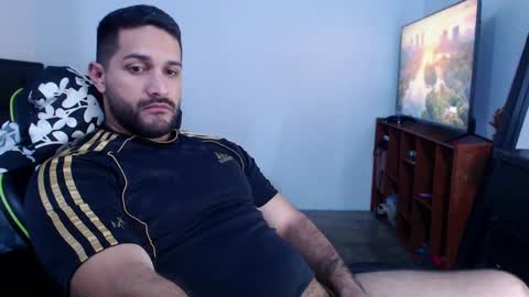 alonxoo online show from 18, 1, 2025
