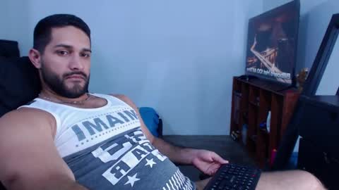 alonxoo online show from 25, 1, 2025
