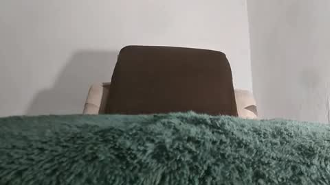 Snapshot of alotofcream chatting on 18, 3, 2026 alotofcream4u online show from 18, 3, 2026