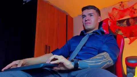 Snapshot of alpha_dominus_ chatting on 18, 10, 2025 alpha_dominus_ online show from 18, 10, 2025