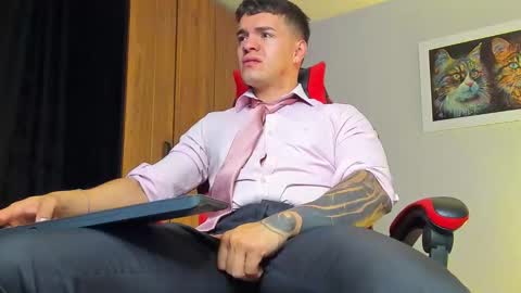 Snapshot of alpha_dominus_ chatting on 10, 11, 2025 alpha_dominus_ online show from 10, 11, 2025