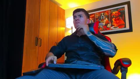 Snapshot of alpha_dominus_ chatting on 18, 11, 2025 alpha_dominus_ online show from 18, 11, 2025